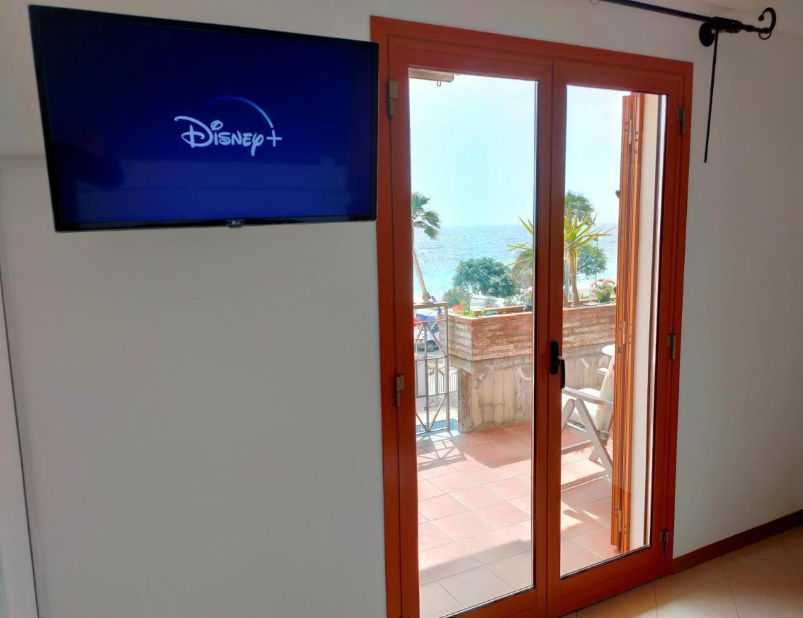 Taormina By The Sea Apartment Mazzeo Exterior foto