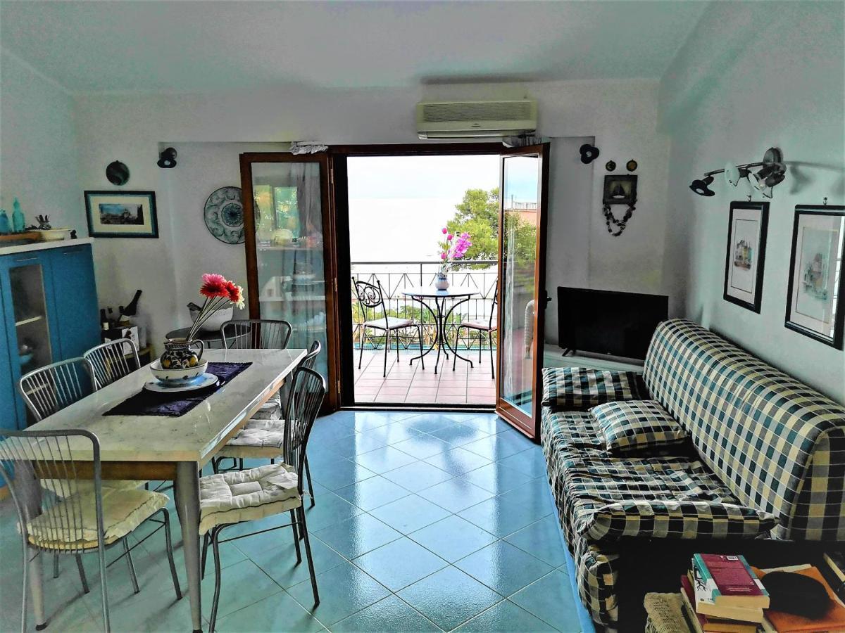 Taormina By The Sea Apartment Mazzeo Exterior foto